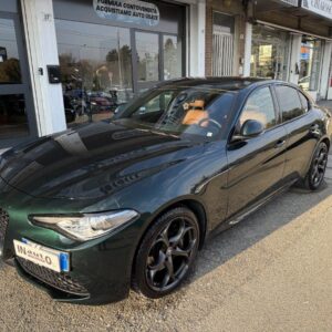 Giulia 2.2 Turbodiesel 210 CV AT8 AWD Q4 Veloce