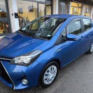 Yaris 1.5 Hybrid 5 porte Cool AUTOMATICA NEOPATENTATO
